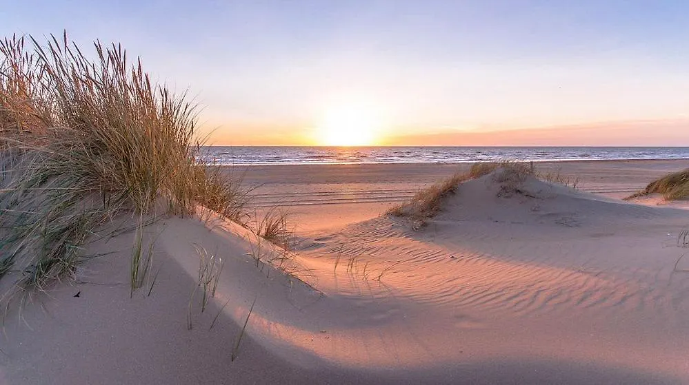 Caravan Aan Zee Arnani Middelkerke Camping