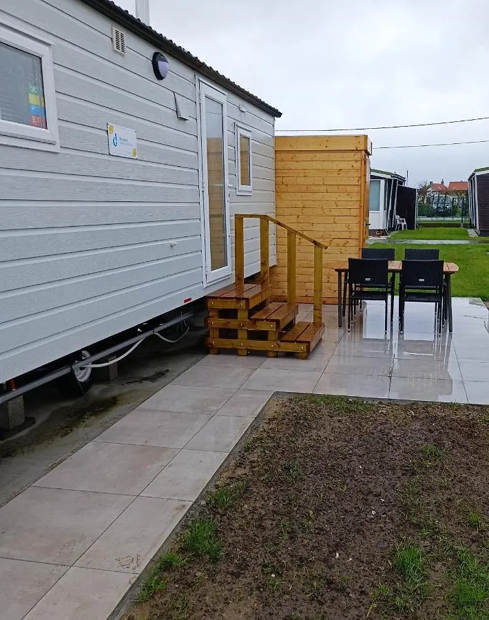 Caravan Aan Zee Arnani Middelkerke Belgium